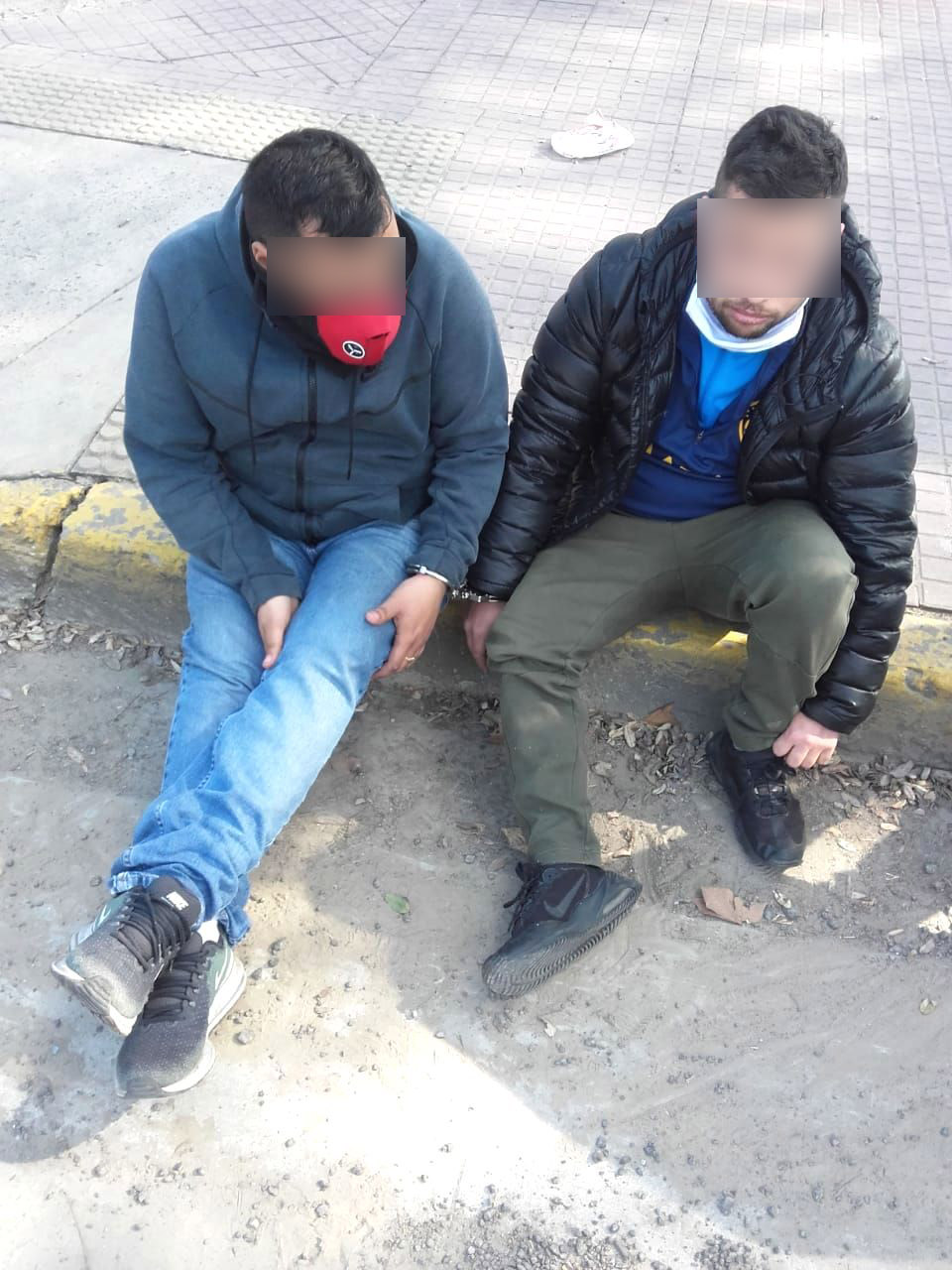 La Policía de la Ciudad detuvo a dos hombres con más de un kilo de marihuana en Barracas