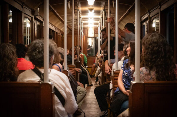 Paseo Histórico en la Línea A del Subte por la Independencia