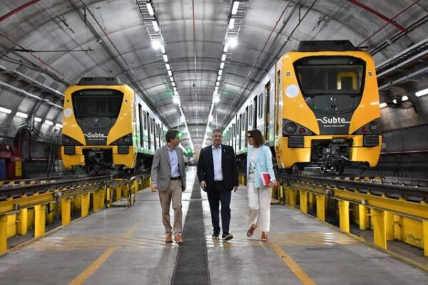 La Ciudad de moderniza su subte con 214 nuevos coches